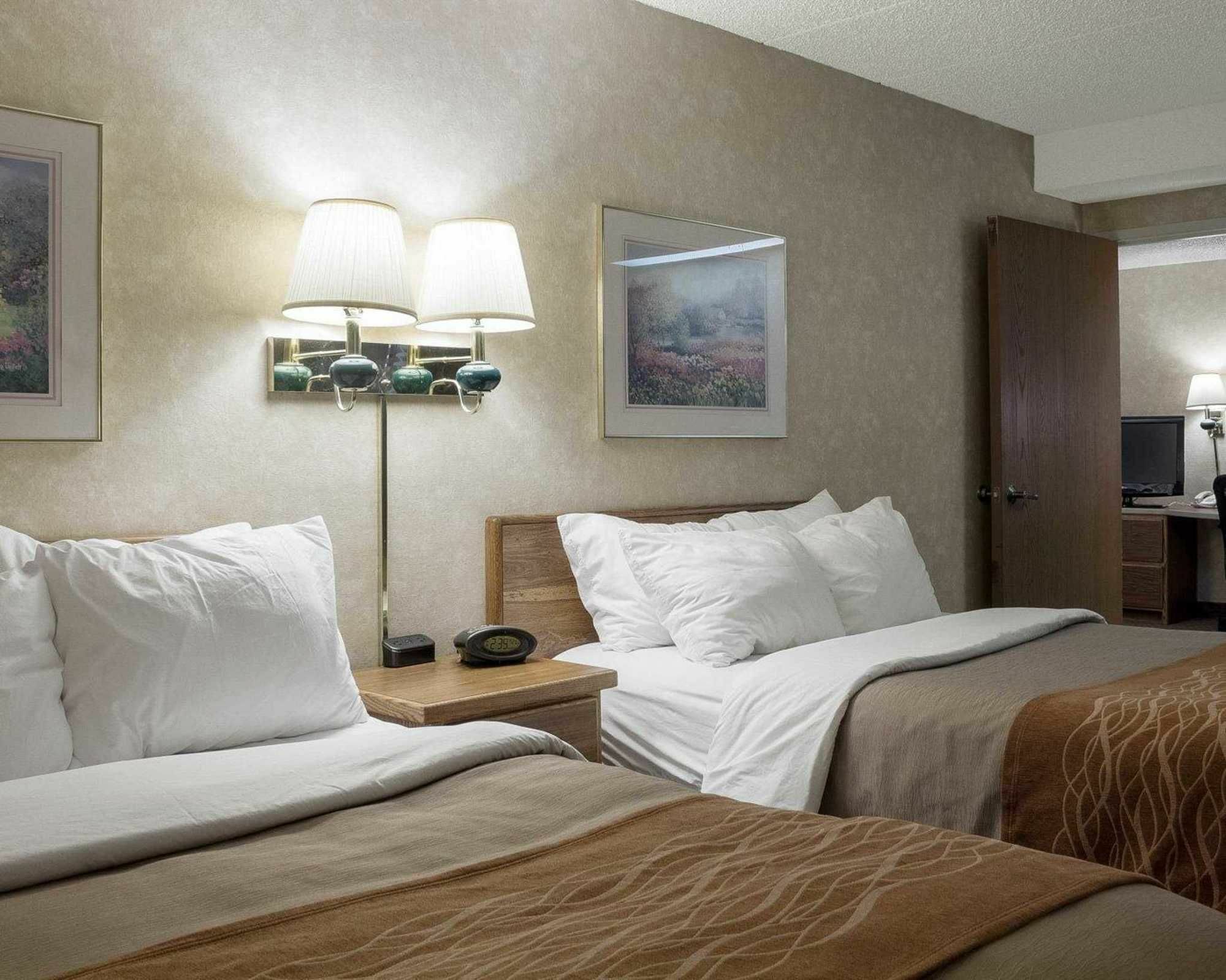 Quality Inn Bismarck I-94 Exterior photo